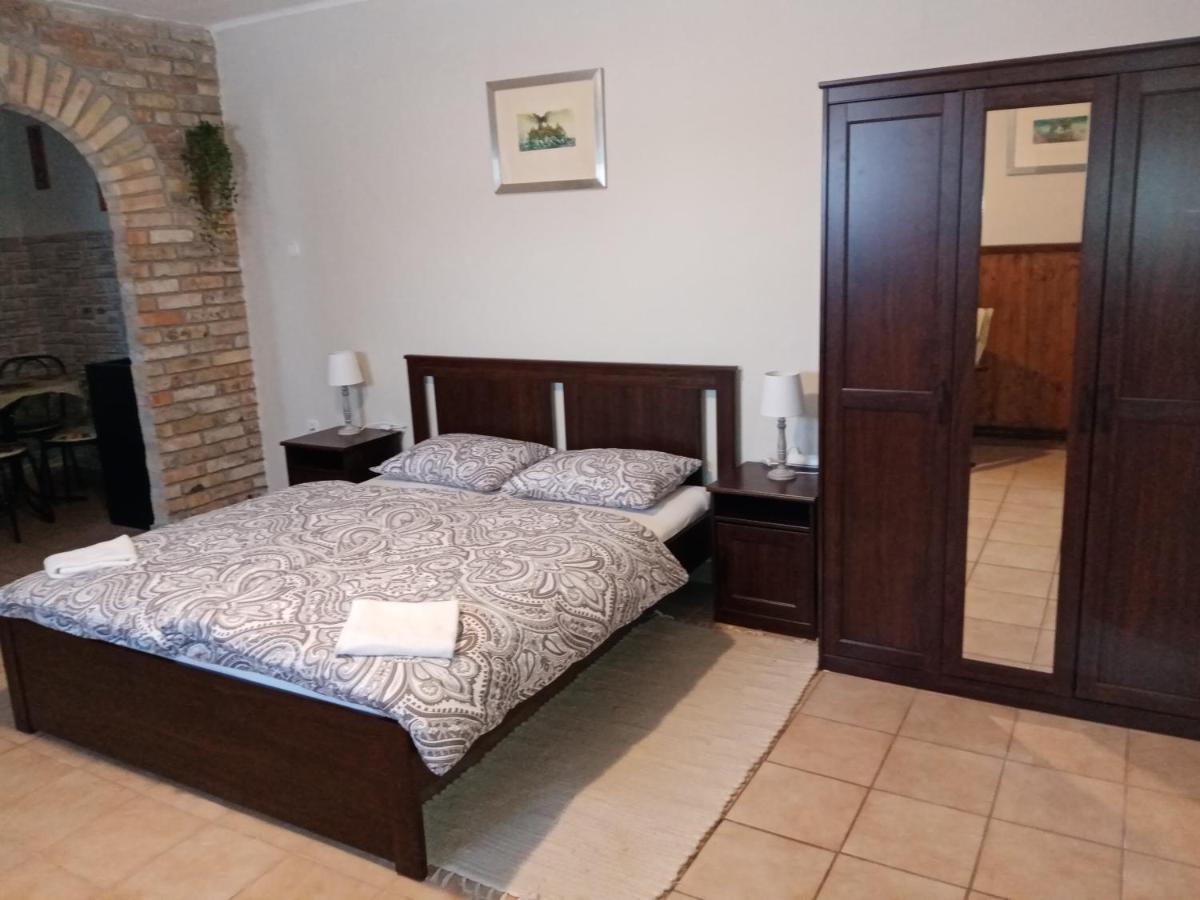 Vendektanya Vendeghaz Hotel Tapolca Eksteriør billede