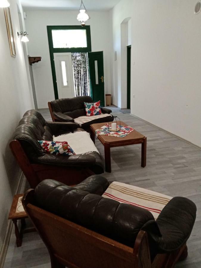 Vendektanya Vendeghaz Hotel Tapolca Eksteriør billede
