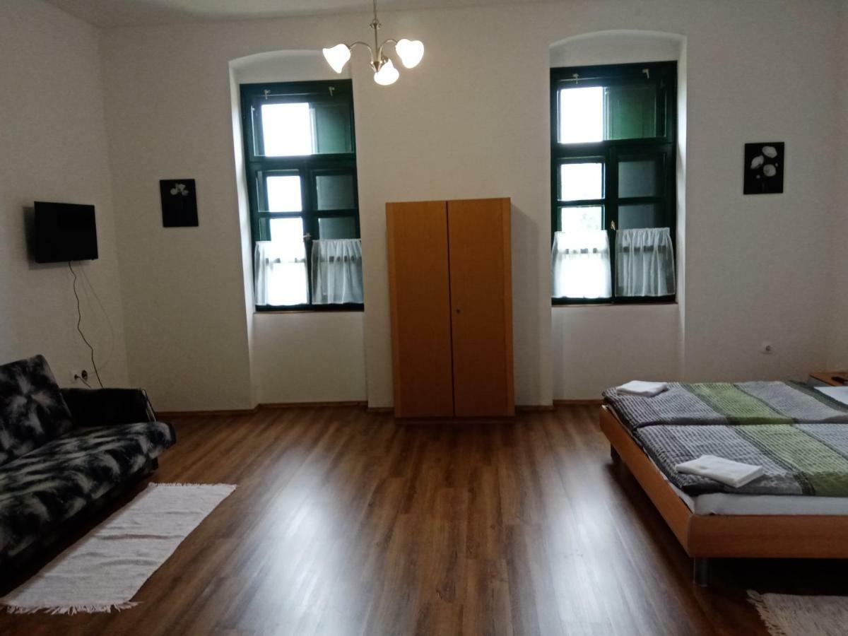 Vendektanya Vendeghaz Hotel Tapolca Eksteriør billede